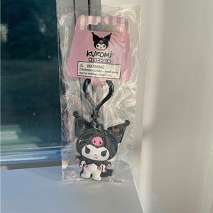 NWT kuromi bag clip keychain